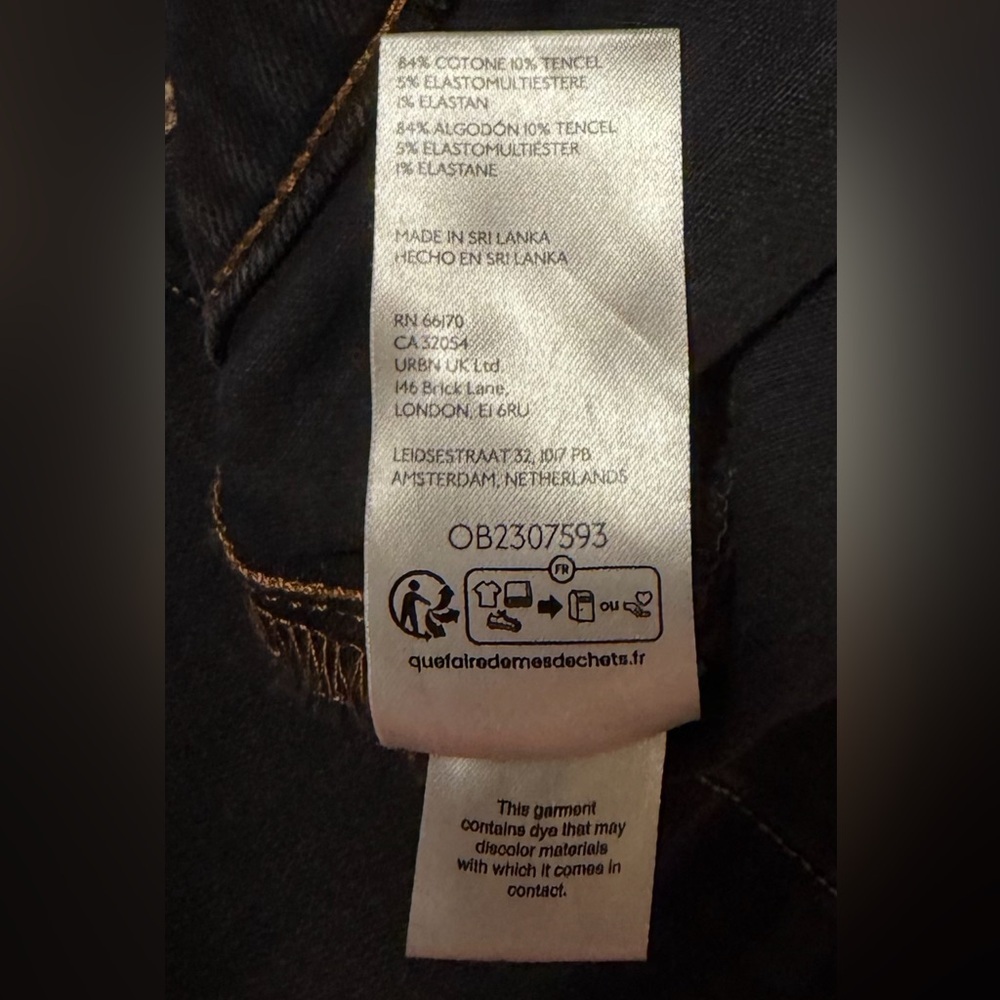 Pilcro Curvy Jeans Size 31 Tall Black Shadow Wash High Rise Wide Leg - Picture 11 of 12